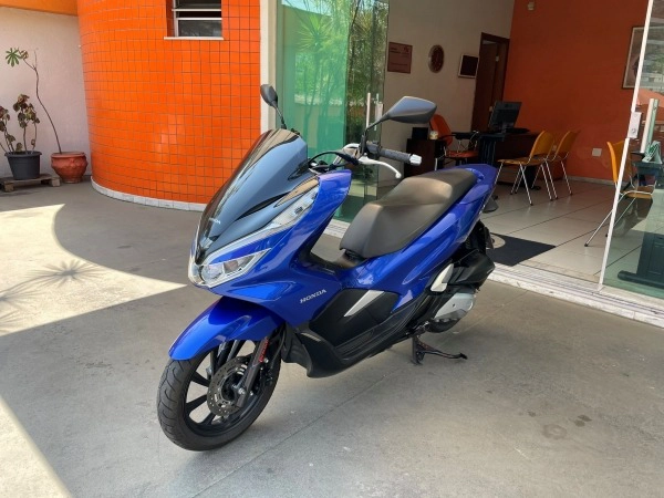 HONDA PCX Scooter