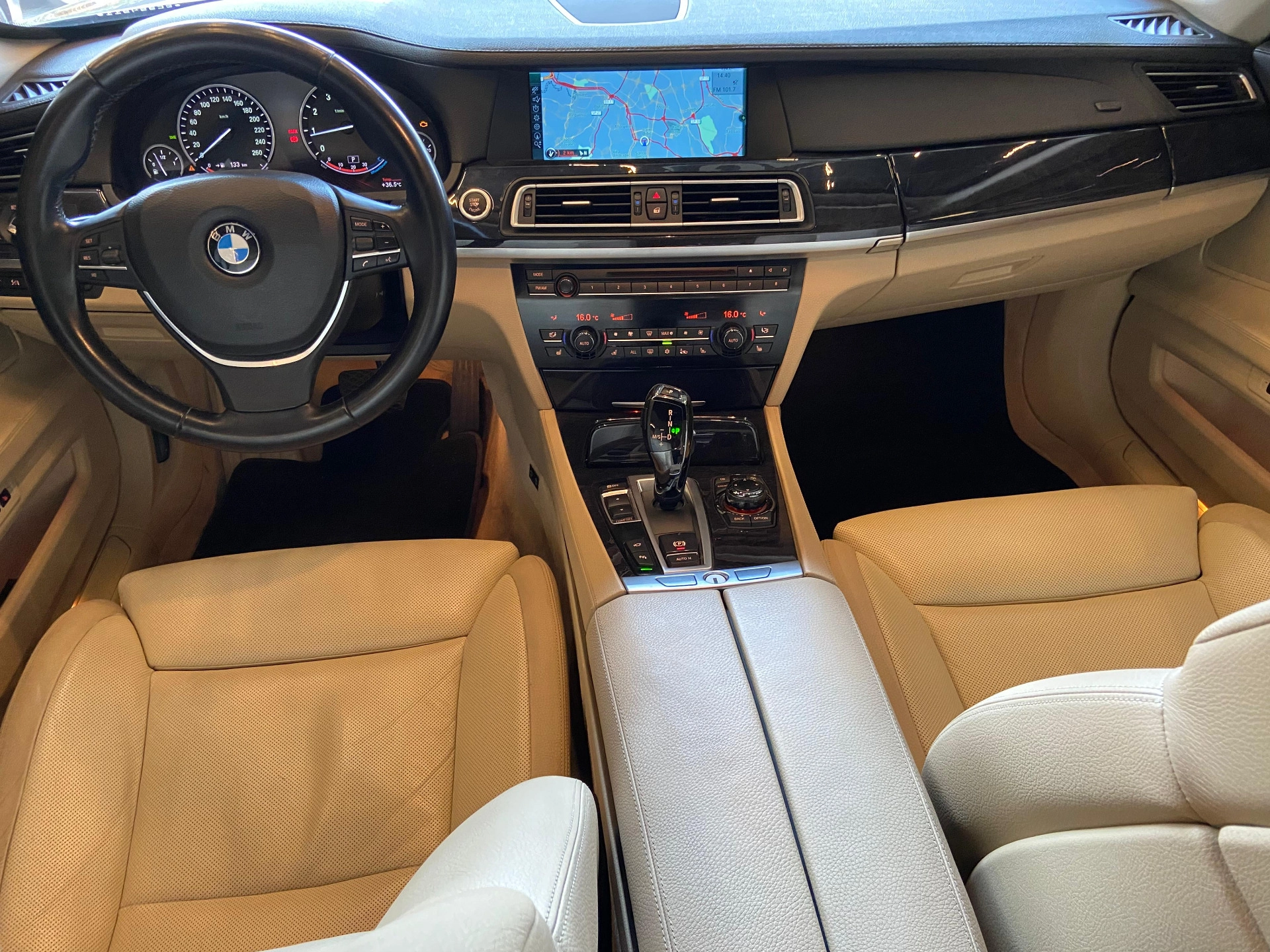 bmw 750I 4.4 UNIQUE SEDAN V8 32V GASOLINA 4P AUTOMÁTICO 2011