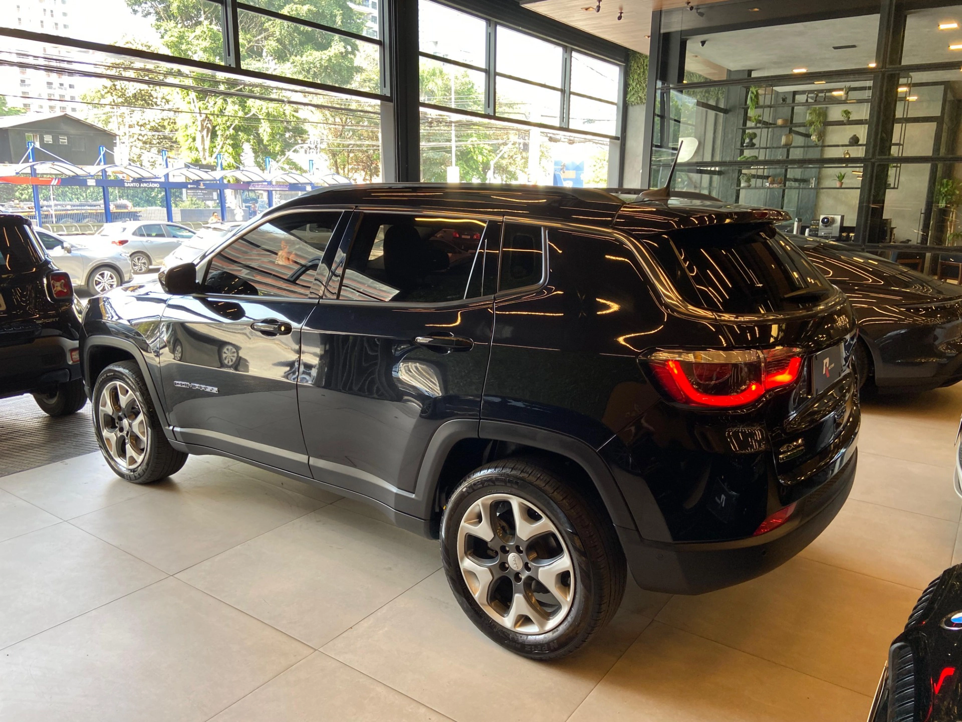 jeep COMPASS 2.0 16V DIESEL LONGITUDE 4X4 AUTOMÁTICO 2021