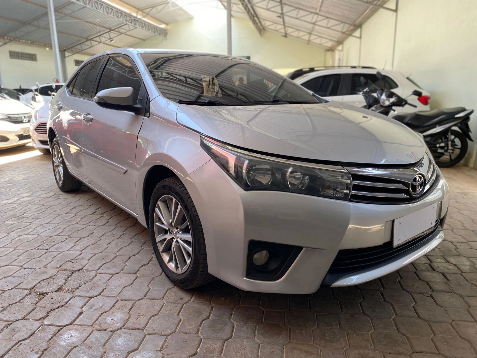 TOYOTA COROLLA 2.0 XEI 16V FLEX 4P AUTOMÁTICO