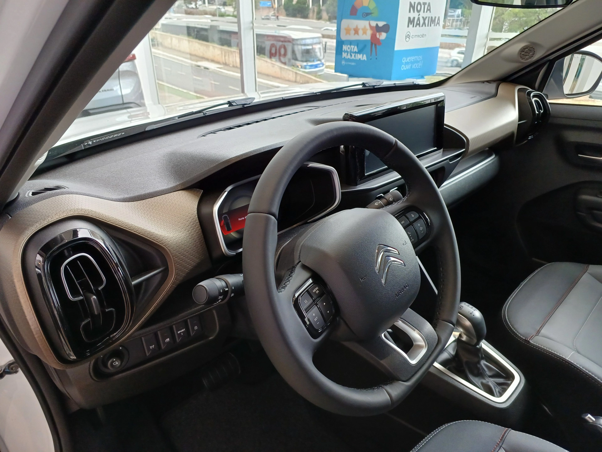 CITROËN-C3 AIRCROSS-1.0 TURBO 200 FLEX SHINE CVT