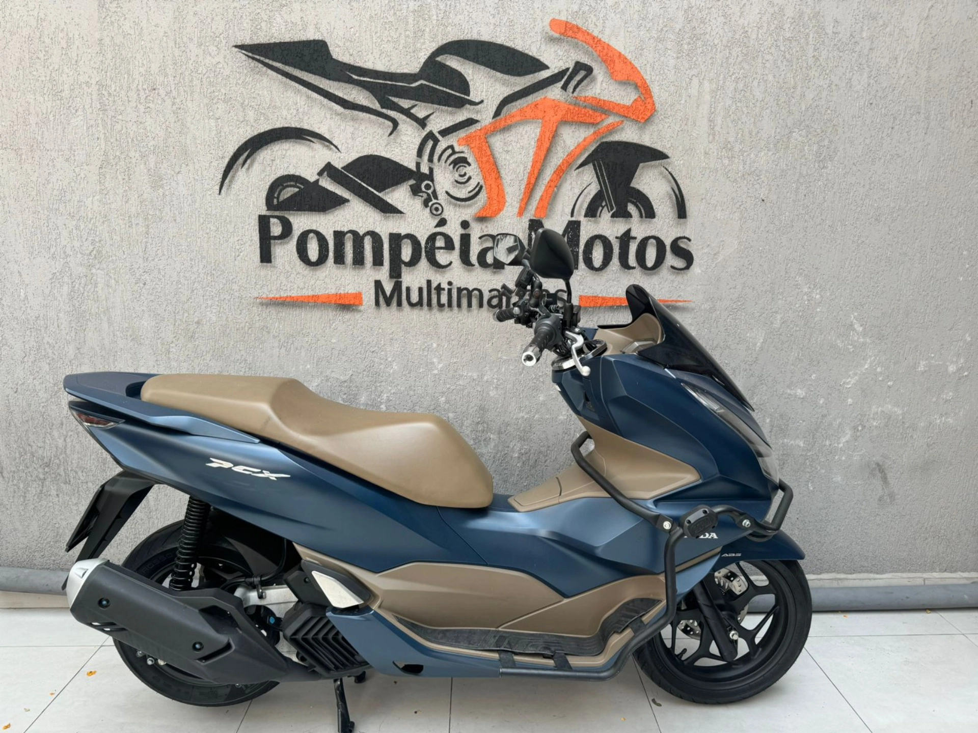 HONDA PCX 160 DLX Scooter