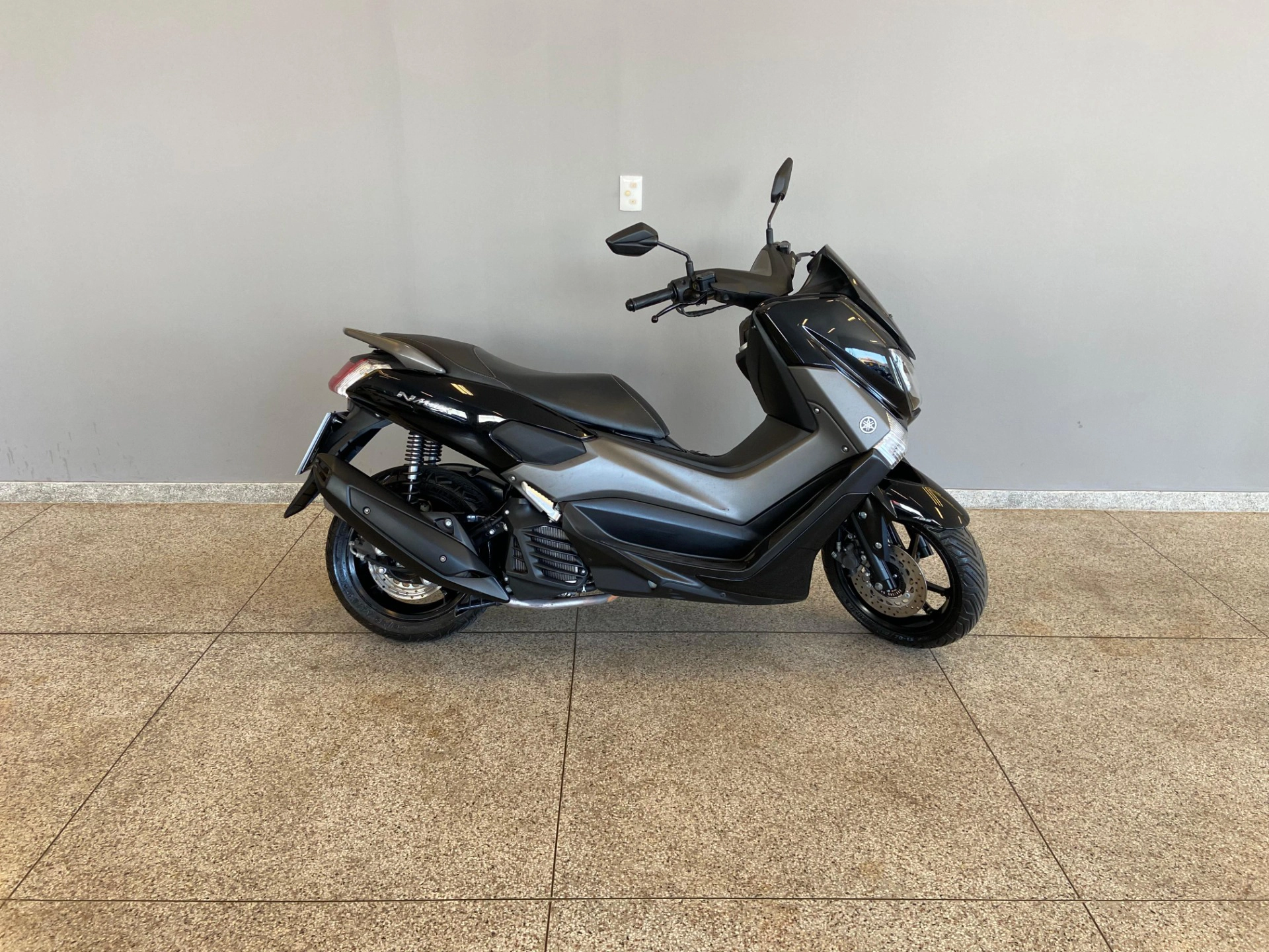 YAMAHA NMAX 160 ABS Scooter