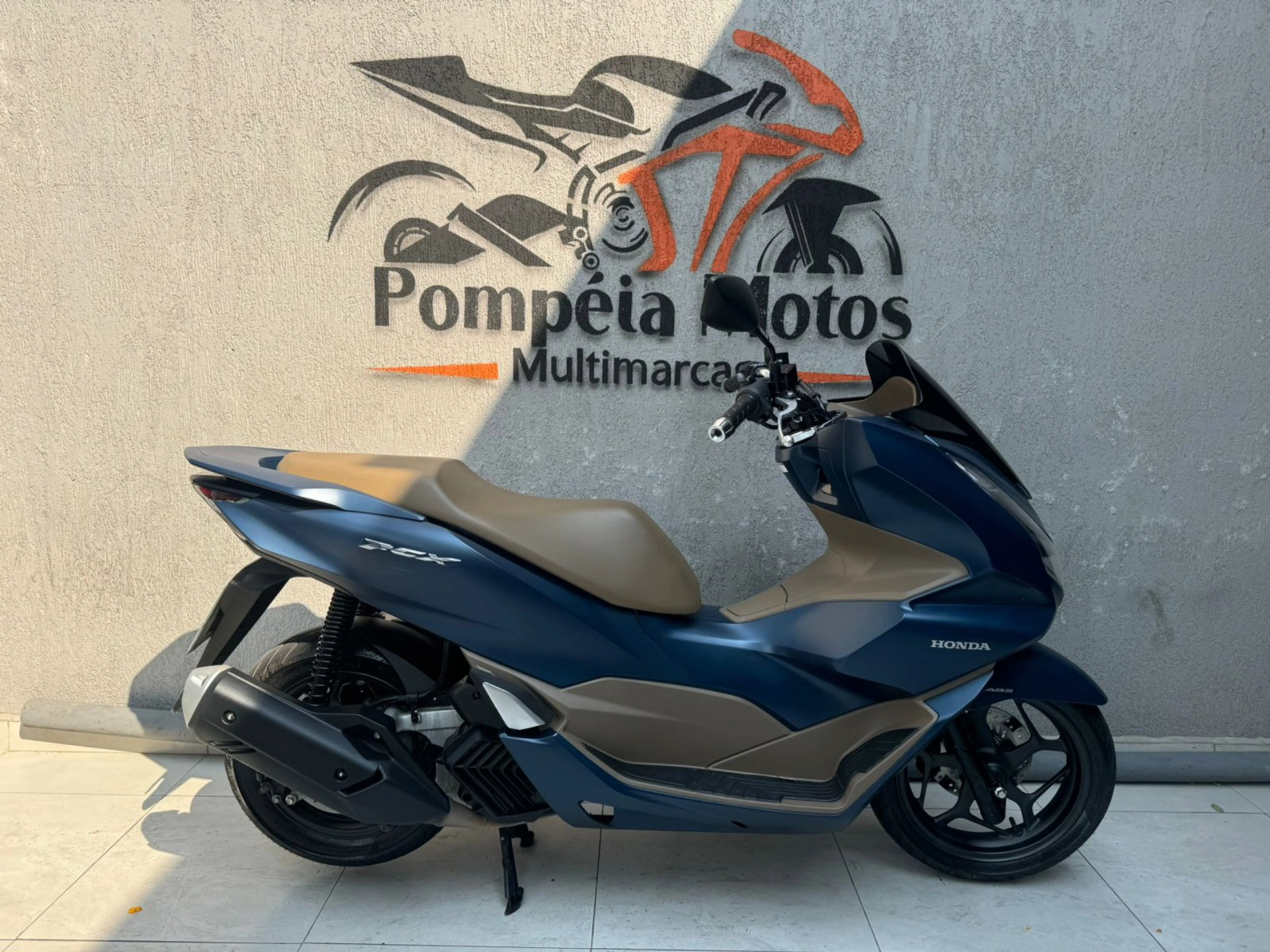 HONDA PCX 160 DLX Scooter