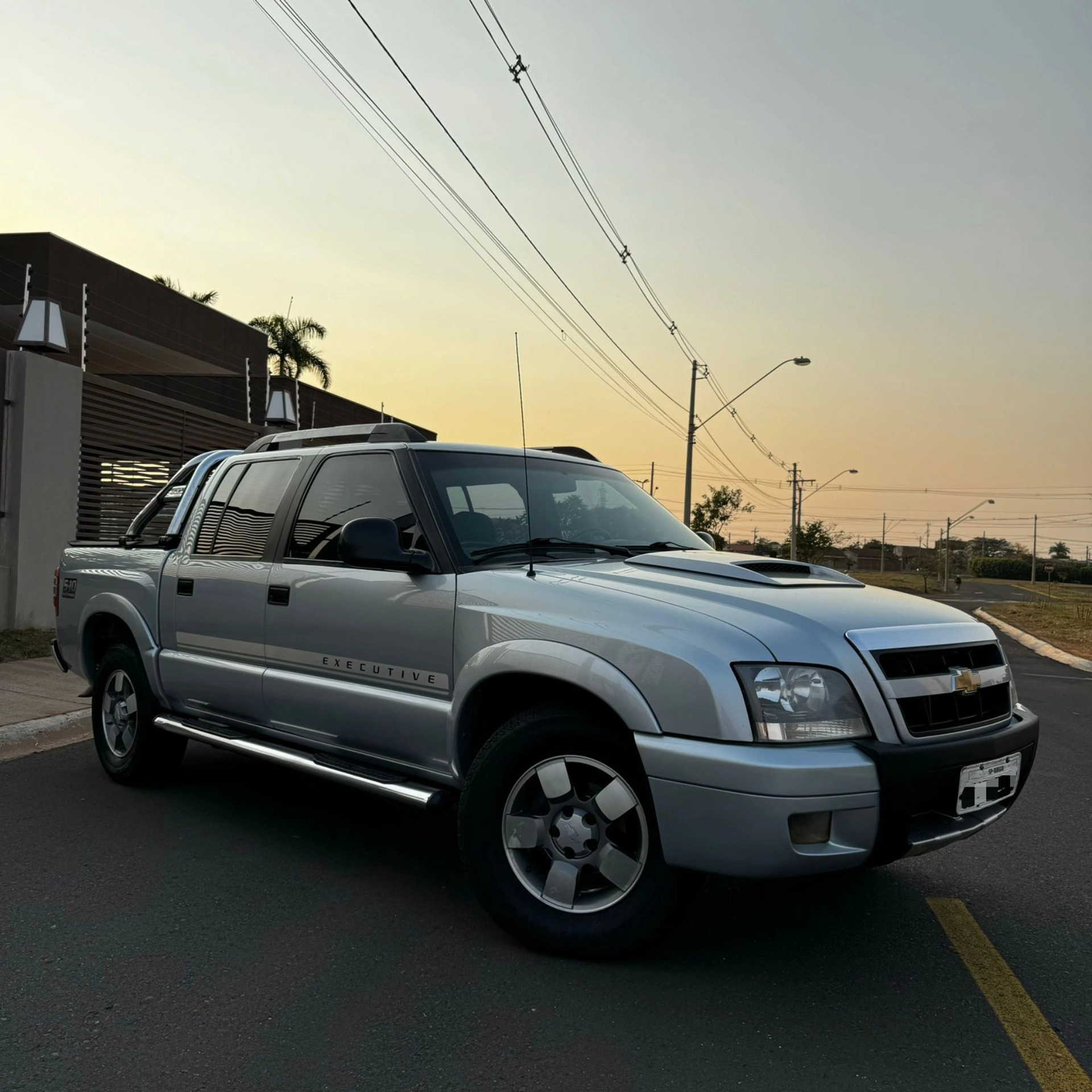 CHEVROLET S10 2.4 MPFI EXECUTIVE 4X2 CD 8V FLEX 4P MANUAL