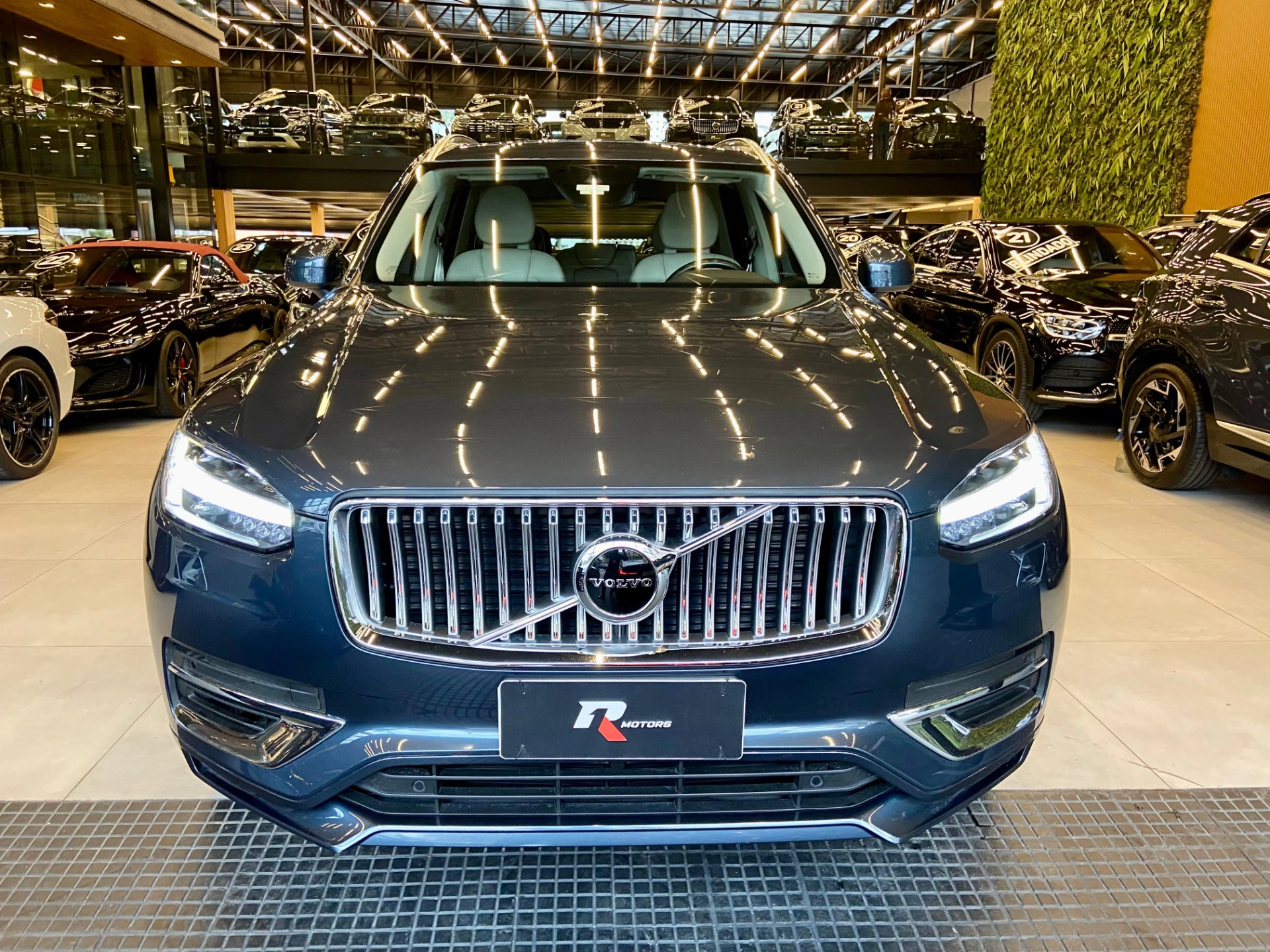 volvo XC90 2.0 T8 HYBRID MOMENTUM AWD GEARTRONIC 2021