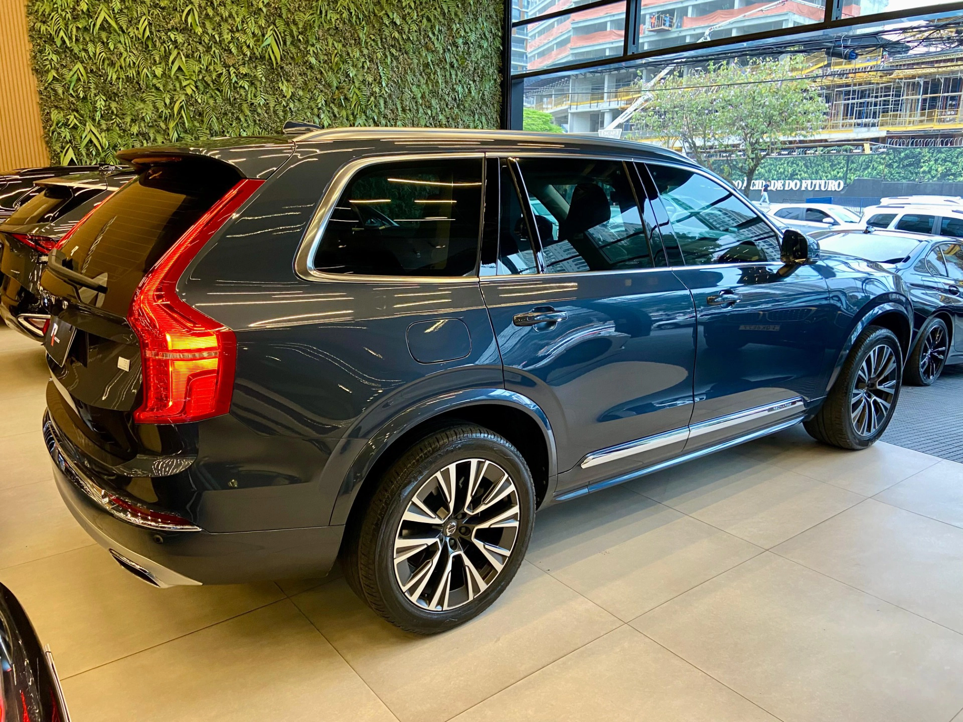 volvo XC90 2.0 T8 HYBRID MOMENTUM AWD GEARTRONIC 2021