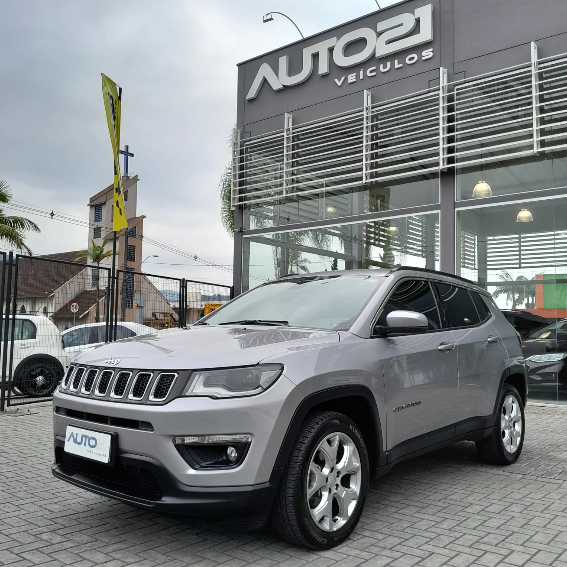 JEEP COMPASS 2.0 16V FLEX LONGITUDE AUTOMÁTICO