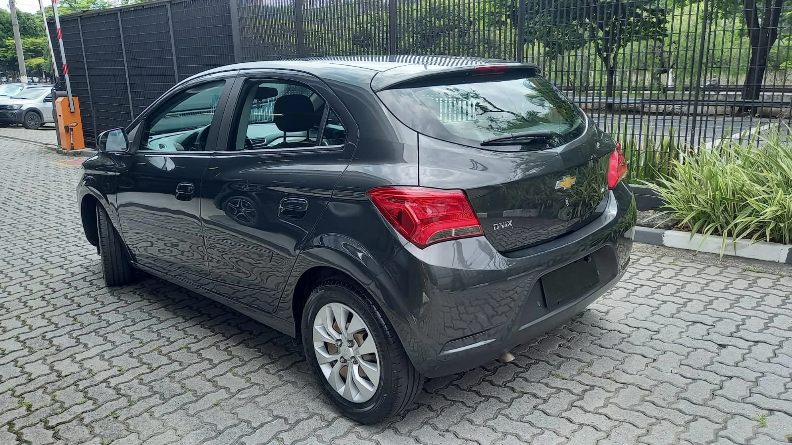 chevrolet ONIX 1.4 MPFI LT 8V FLEX 4P MANUAL 2018