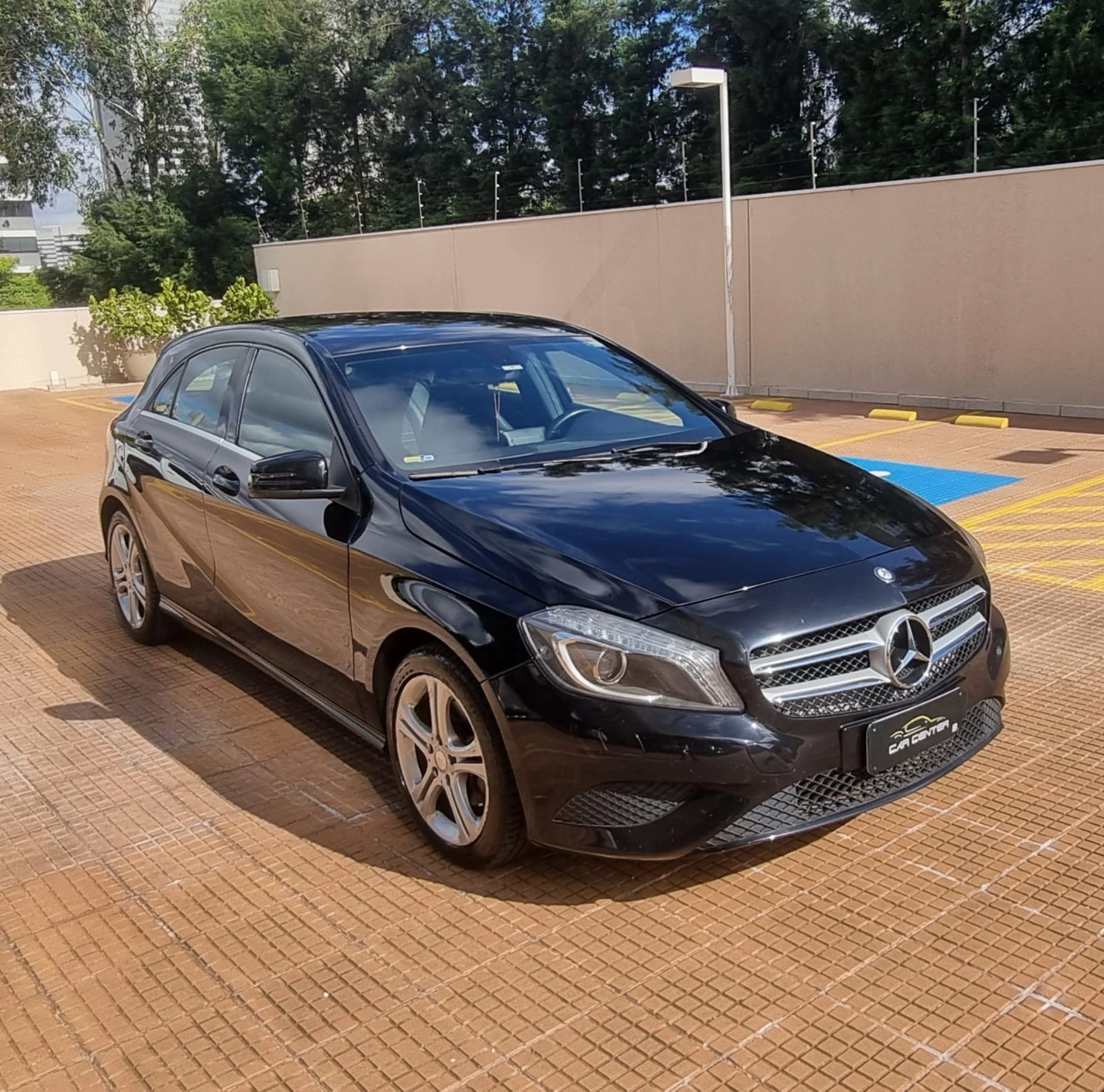 MERCEDES-BENZ CLASSE A 1.6 200 TURBO URBAN GASOLINA 4P AUTOMATIZADO