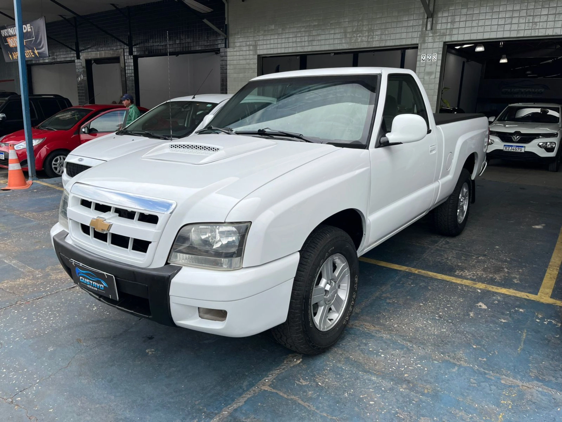 CHEVROLET S10 2.4 MPFI ADVANTAGE 4X2 CS 8V FLEX 2P MANUAL