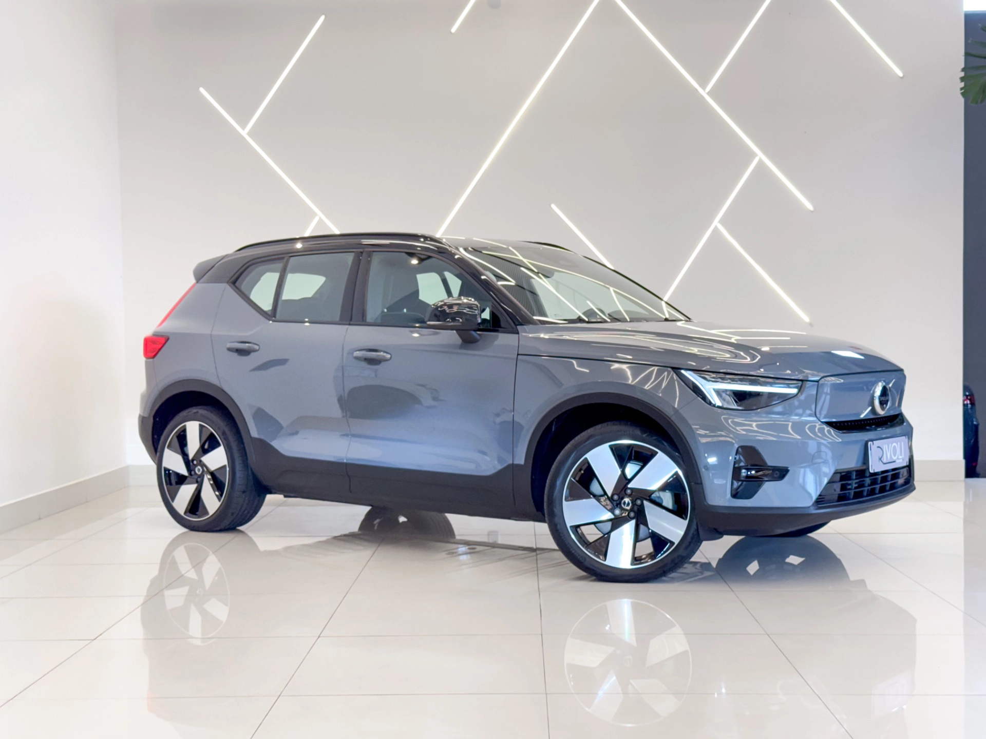 VOLVO XC40 P8 RECHARGE TWIN ELECTRIC ULTIMATE AWD