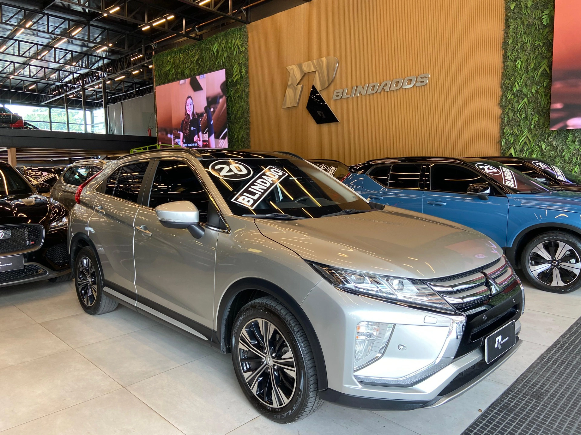 mitsubishi ECLIPSE CROSS 1.5 MIVEC TURBO GASOLINA HPE-S AWD CVT 2020