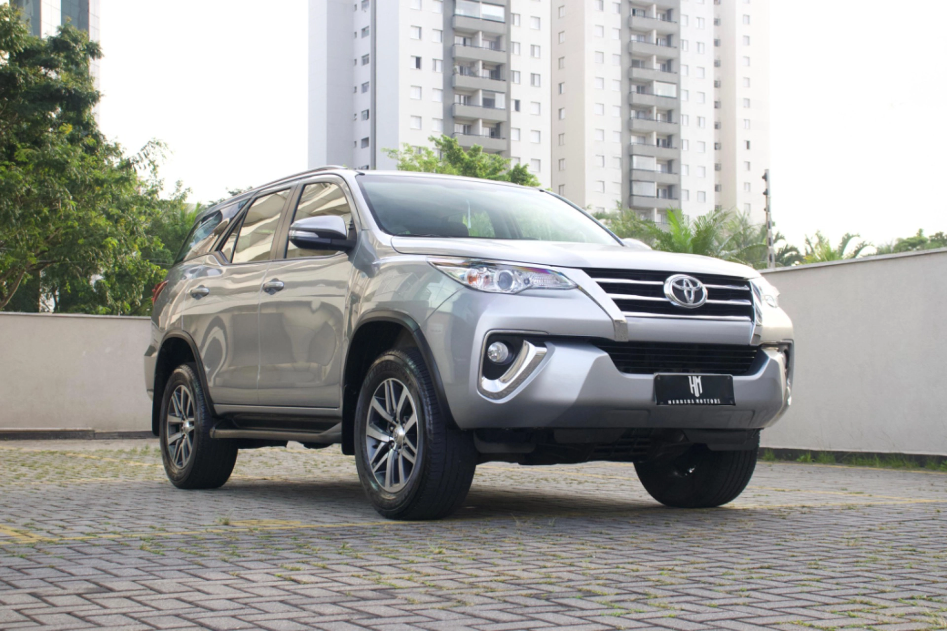 TOYOTA HILUX SW4 2.7 SR 4X2 16V FLEX 4P AUTOMÁTICO
