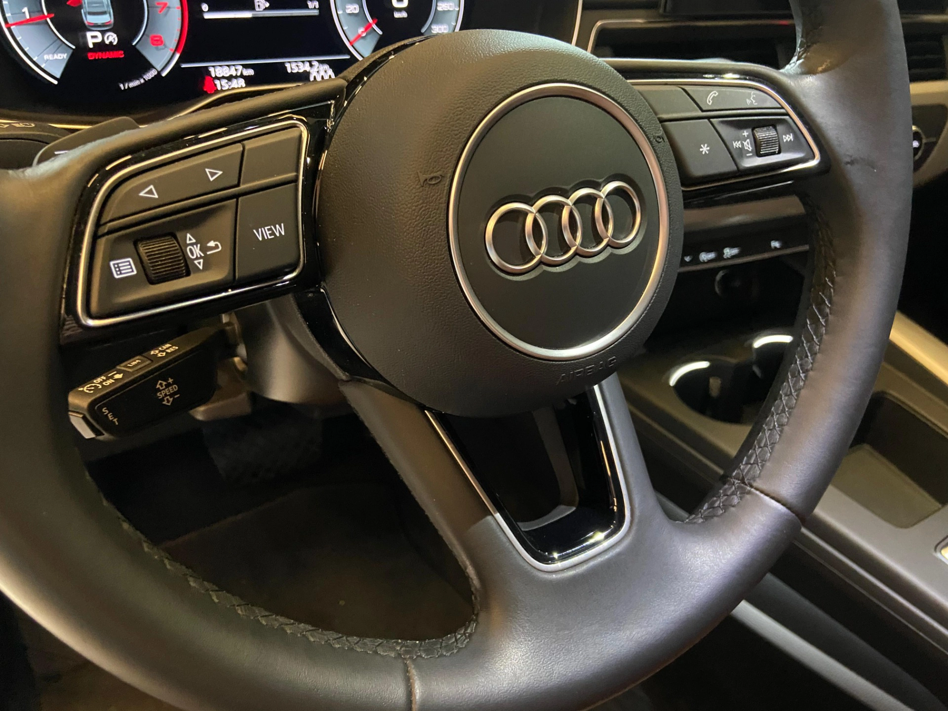 audi A4 2.0 TFSI MHEV PRESTIGE S TRONIC 2023