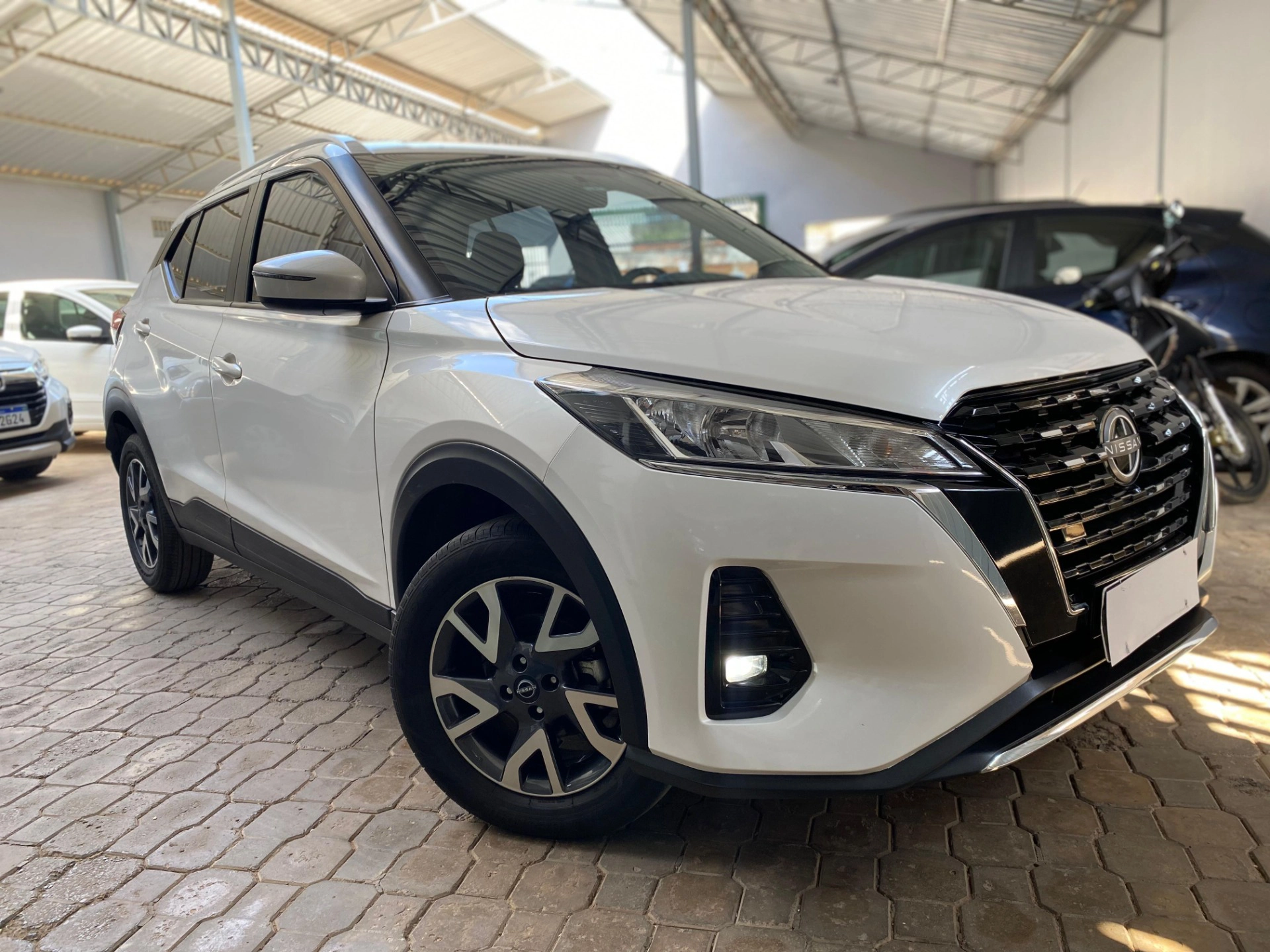 NISSAN KICKS 1.6 16V FLEXSTART SENSE XTRONIC