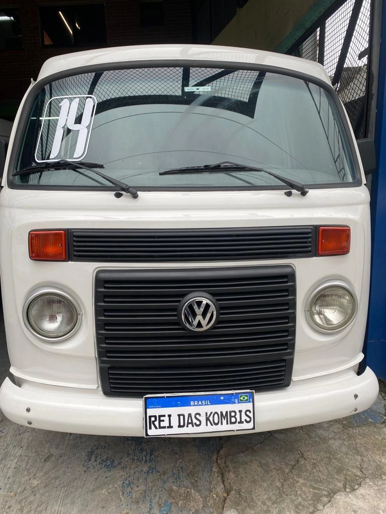 VOLKSWAGEN KOMBI 1.4 MI STD 8V FLEX 4P MANUAL