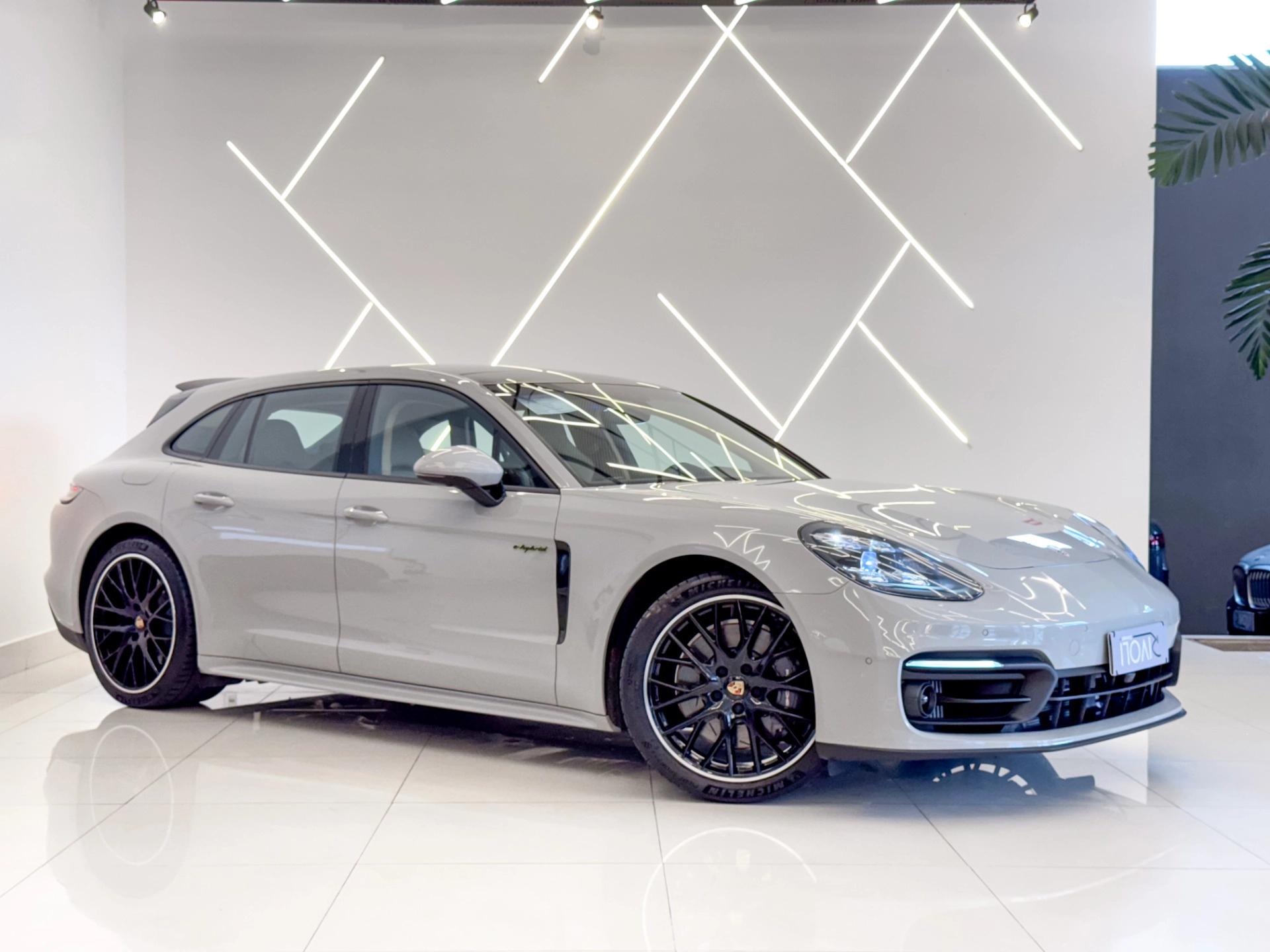 PORSCHE PANAMERA 2.9 V6 E-HYBRID 4 SPORT TURISMO PDK