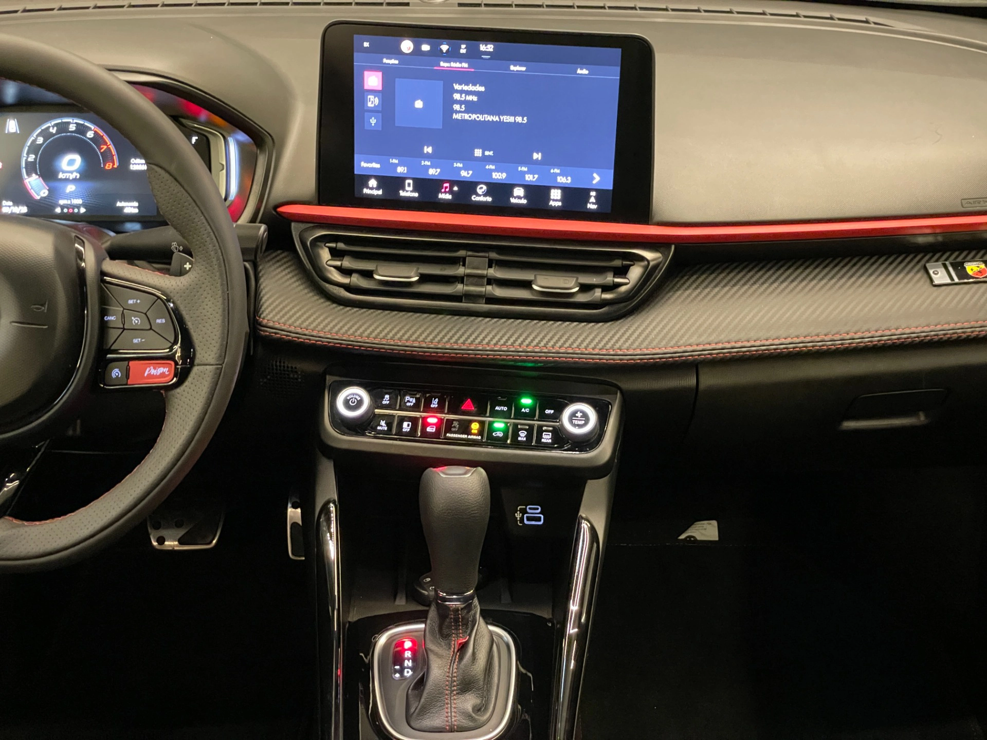 Fiat-FASTBACK-1.3 TURBO 270 FLEX ABARTH AT6