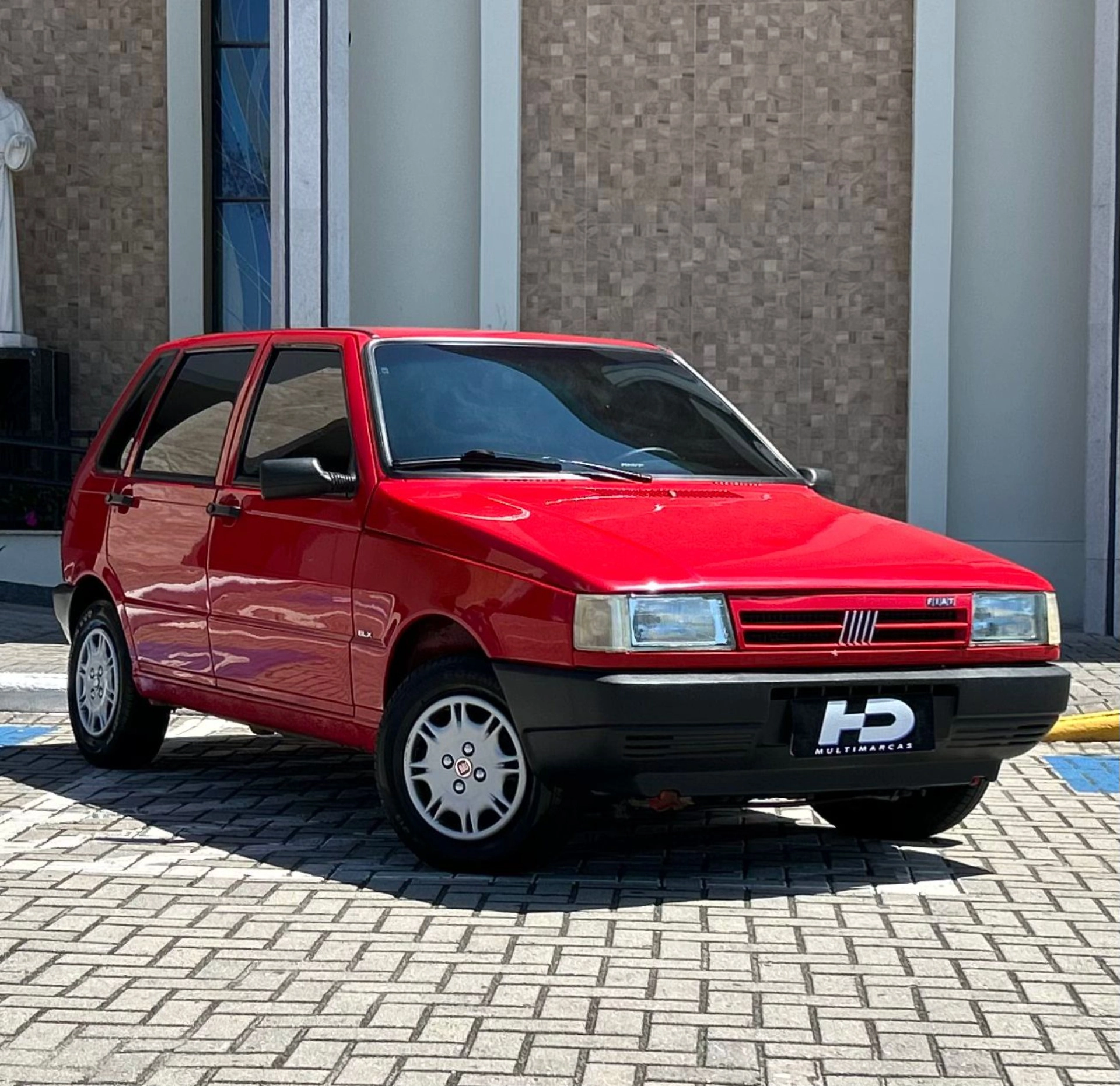 UNO 1.0 MILLE ELETRONIC 8V GASOLINA 4P MANUAL