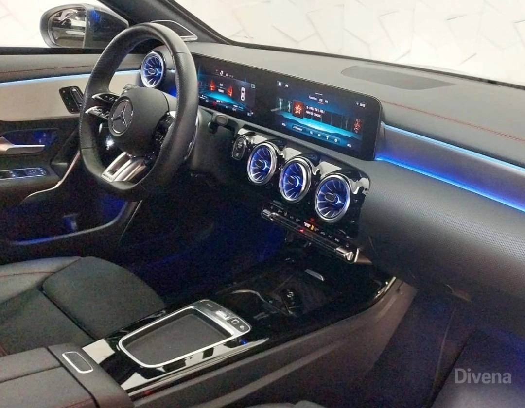 mercedes-benz CLA 35 AMG 2.0 MHEV 4MATIC 8G-DCT 2025