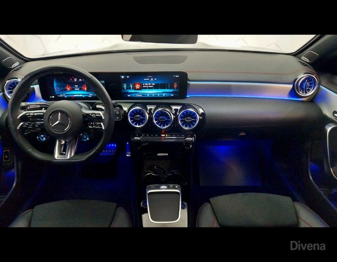 mercedes-benz CLA 35 AMG 2.0 MHEV 4MATIC 8G-DCT 2025