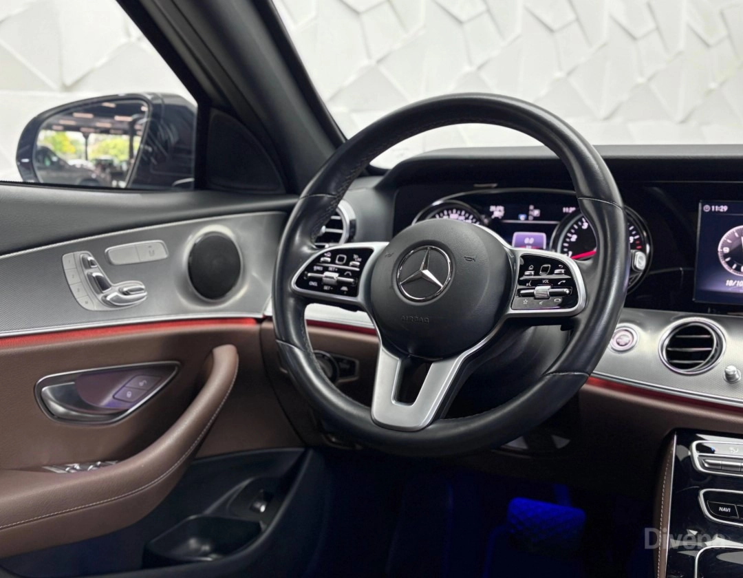 mercedes-benz E 300 2.0 CGI GASOLINA AVANTGARDE 9G-TRONIC 2019