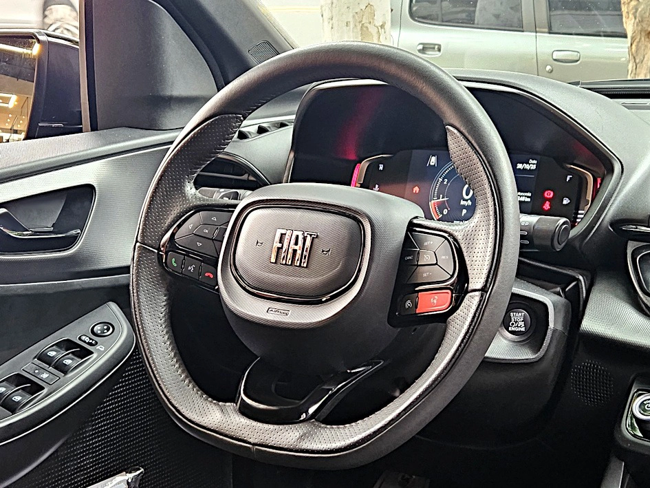 fiat FASTBACK 1.3 TURBO 270 FLEX LIMITED EDITION AT6 20233