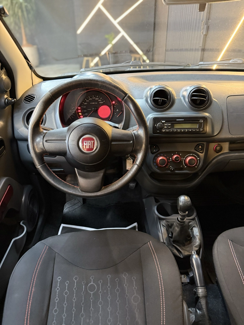 FIAT UNO 1.4 EVO SPORTING 8V FLEX 4P MANUAL