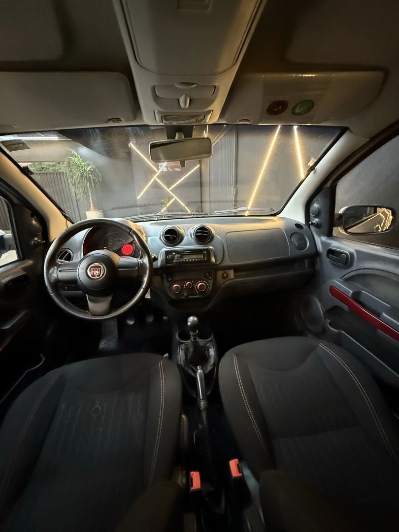 FIAT UNO 1.4 EVO SPORTING 8V FLEX 4P MANUAL