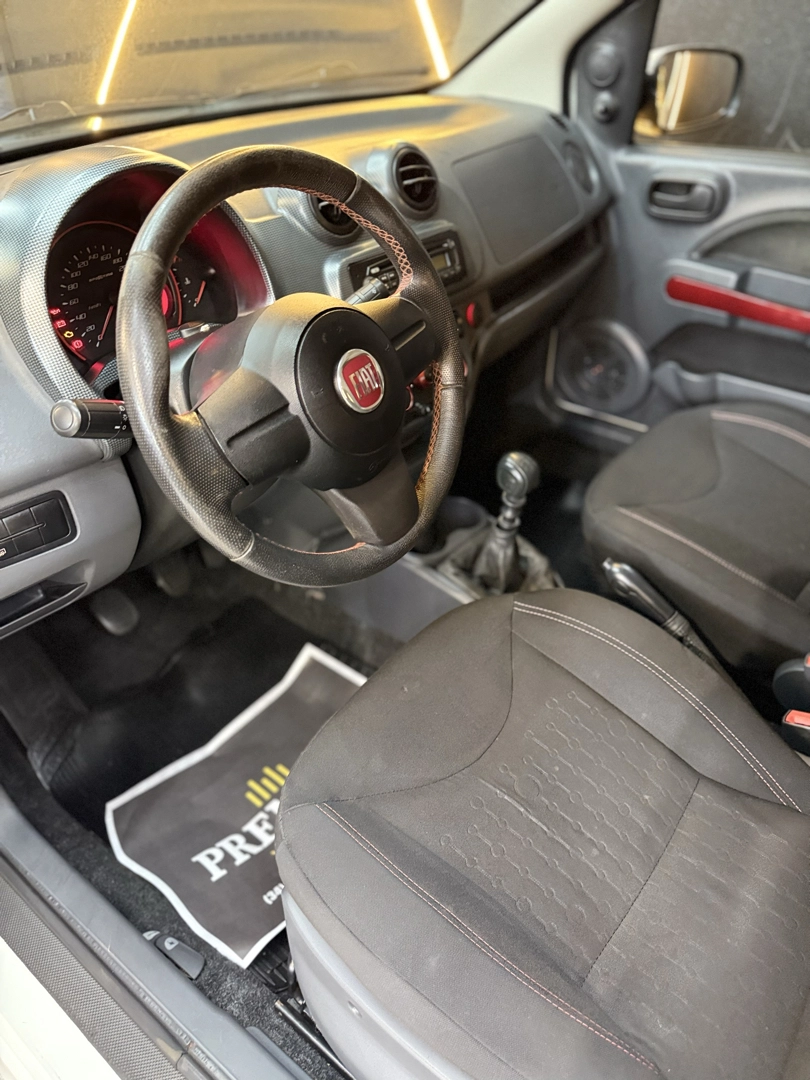 FIAT UNO 1.4 EVO SPORTING 8V FLEX 4P MANUAL