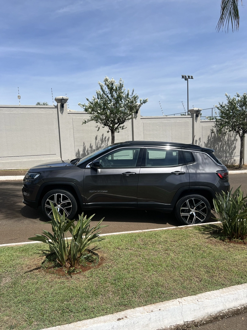 JEEP COMPASS 1.3 T270 TURBO FLEX LIMITED AT6