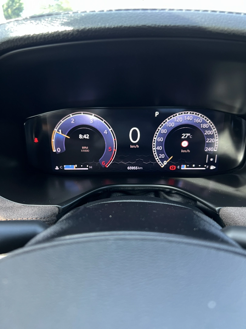 JEEP COMMANDER 2.0 TD380 TURBO DIESEL OVERLAND AT9