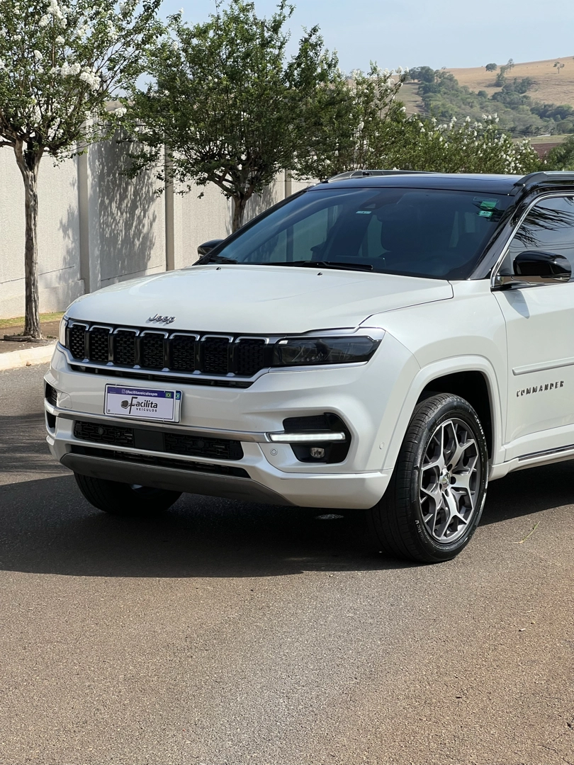 JEEP COMMANDER 2.0 TD380 TURBO DIESEL OVERLAND AT9