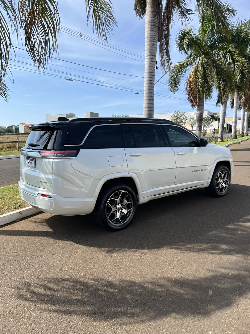 JEEP COMMANDER 2.0 TD380 TURBO DIESEL OVERLAND AT9