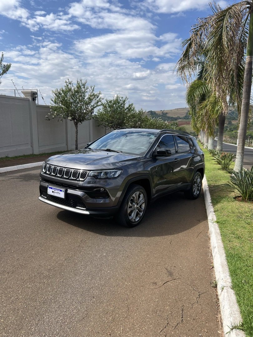 JEEP COMPASS 1.3 T270 TURBO FLEX LONGITUDE AT6