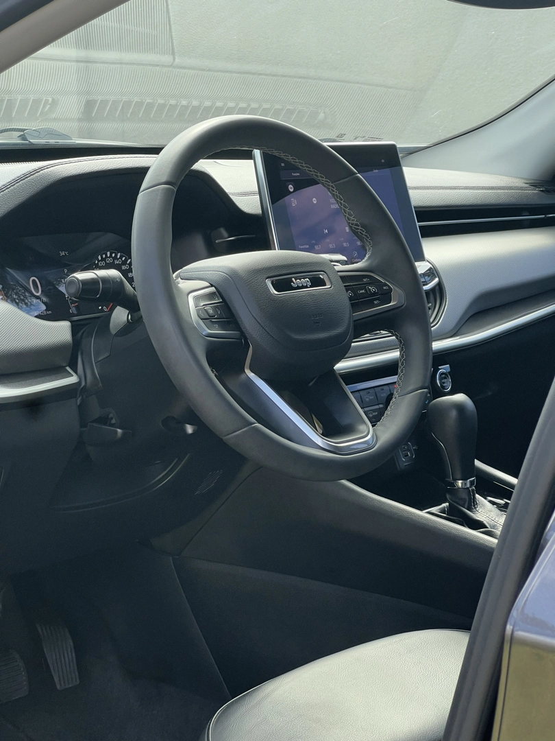 JEEP COMPASS 1.3 T270 TURBO FLEX LONGITUDE AT6