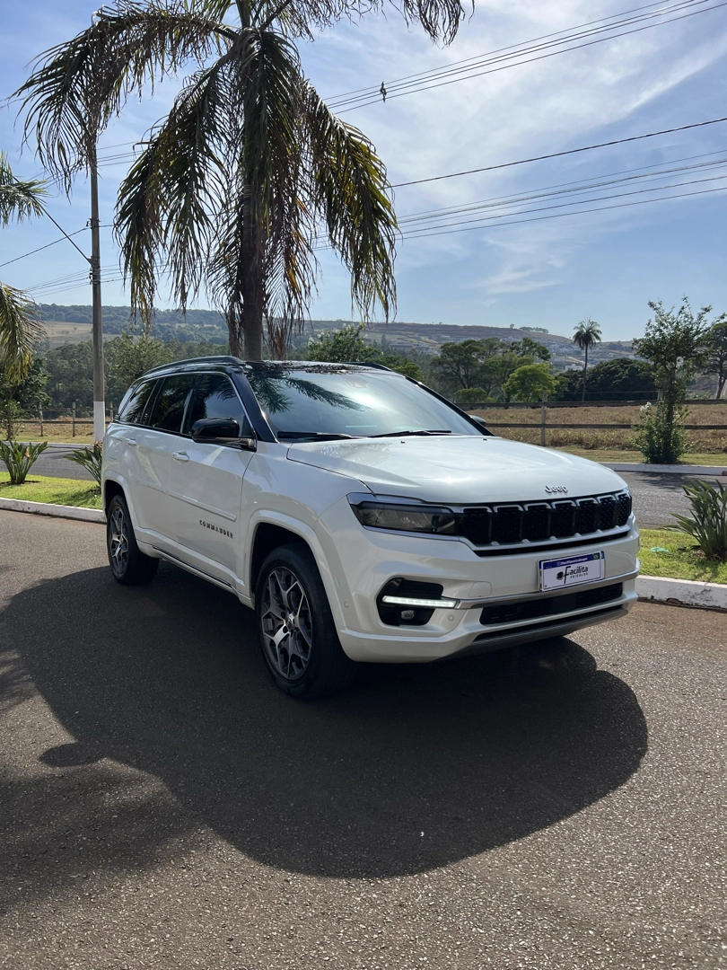 JEEP COMMANDER 2.0 TD380 TURBO DIESEL OVERLAND AT9