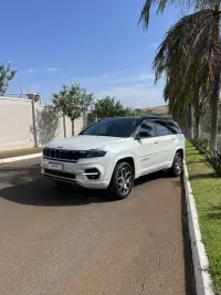 JEEP COMMANDER 2.0 TD380 TURBO DIESEL OVERLAND AT9