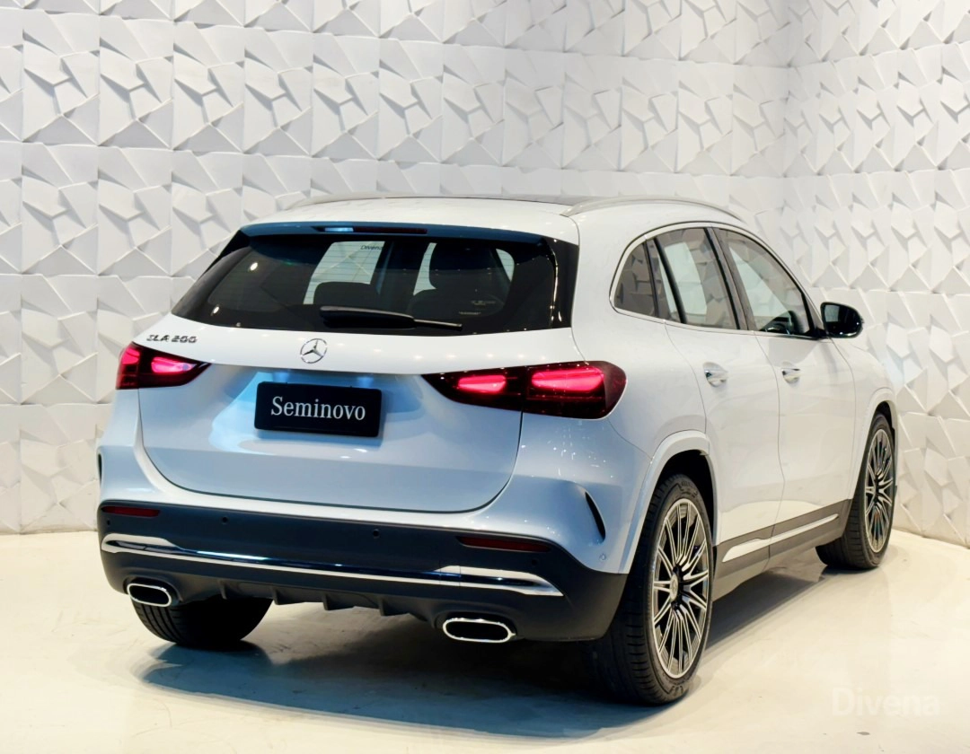 mercedes-benz GLA 200 1.3 MHEV AMG LINE 7G-DCT 20243