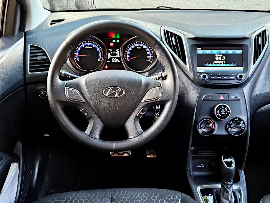 hyundai HB20X 1.6 16V STYLE FLEX 4P AUTOMÁTICO 201815