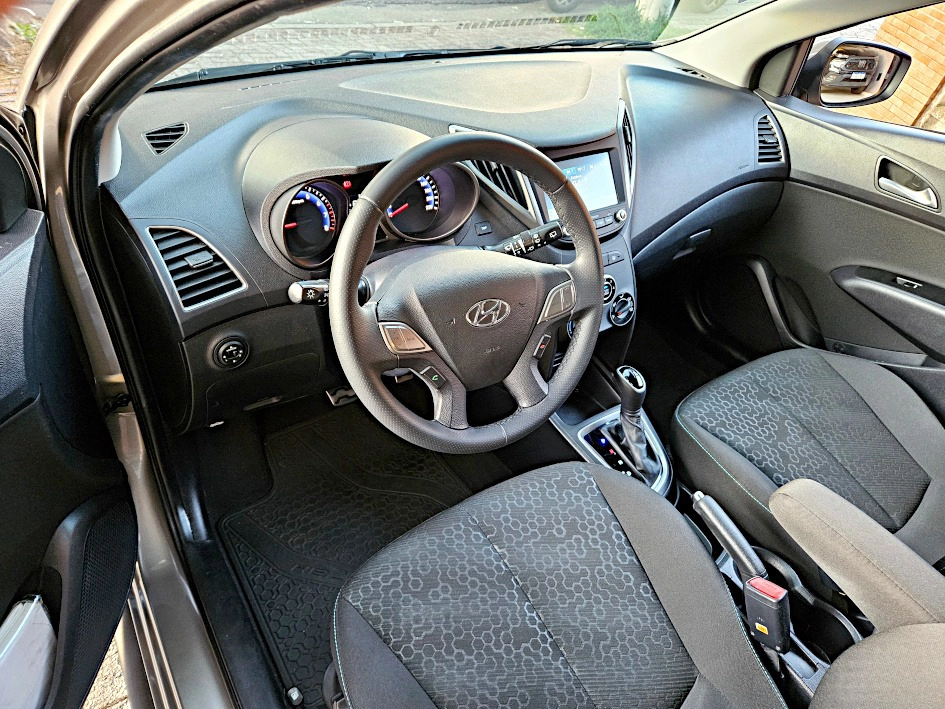 hyundai HB20X 1.6 16V STYLE FLEX 4P AUTOMÁTICO 201819