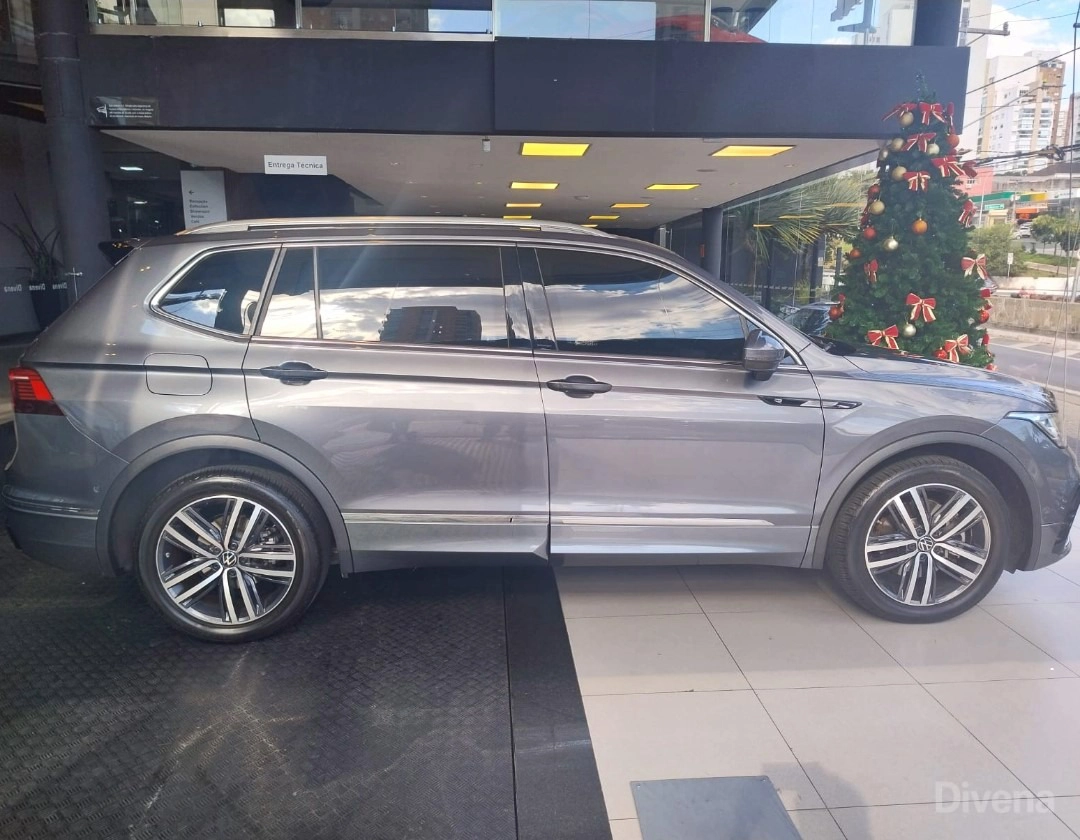 volkswagen TIGUAN 2.0 300 TSI GASOLINA ALLSPACE R-LINE AUTOMÁTICO 20243