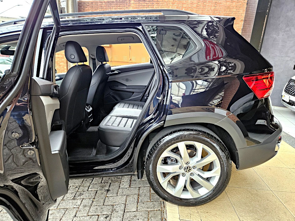 volkswagen TAOS 1.4 250 TSI TOTAL FLEX COMFORTLINE AUTOMÁTICO 202219