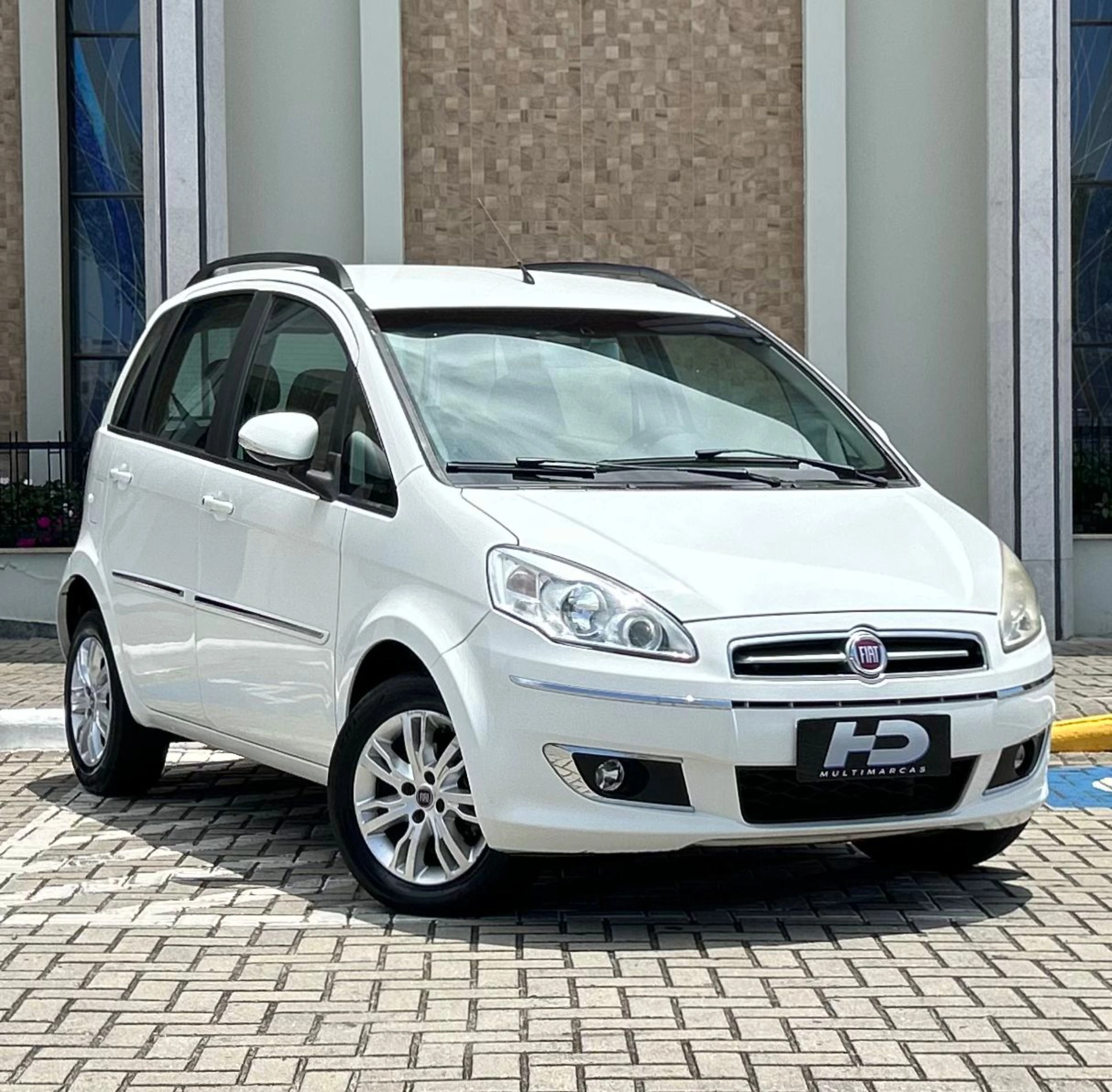 IDEA 1.4 MPI ATTRACTIVE 8V FLEX 4P MANUAL