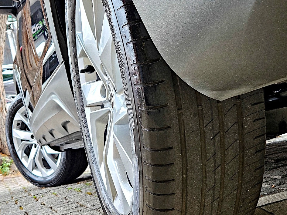 volkswagen TAOS 1.4 250 TSI TOTAL FLEX COMFORTLINE AUTOMÁTICO 20227