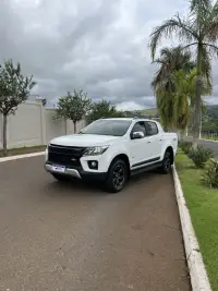 CHEVROLET S10 2.8 16V TURBO DIESEL HIGH COUNTRY CD 4X4 AUTOMÁTICO