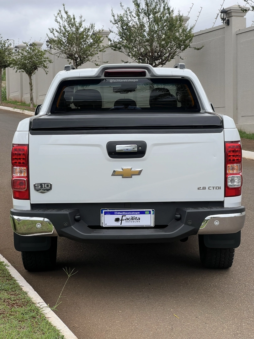 CHEVROLET S10 2.8 16V TURBO DIESEL HIGH COUNTRY CD 4X4 AUTOMÁTICO