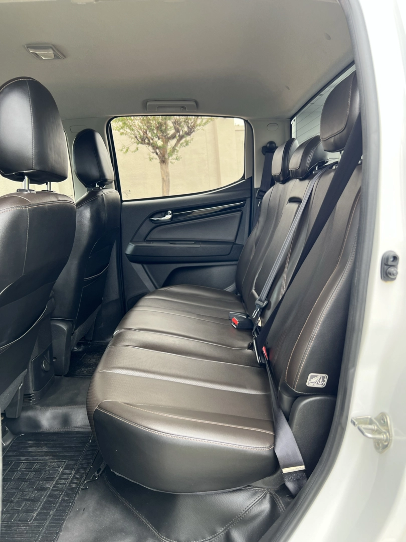 CHEVROLET S10 2.8 16V TURBO DIESEL HIGH COUNTRY CD 4X4 AUTOMÁTICO