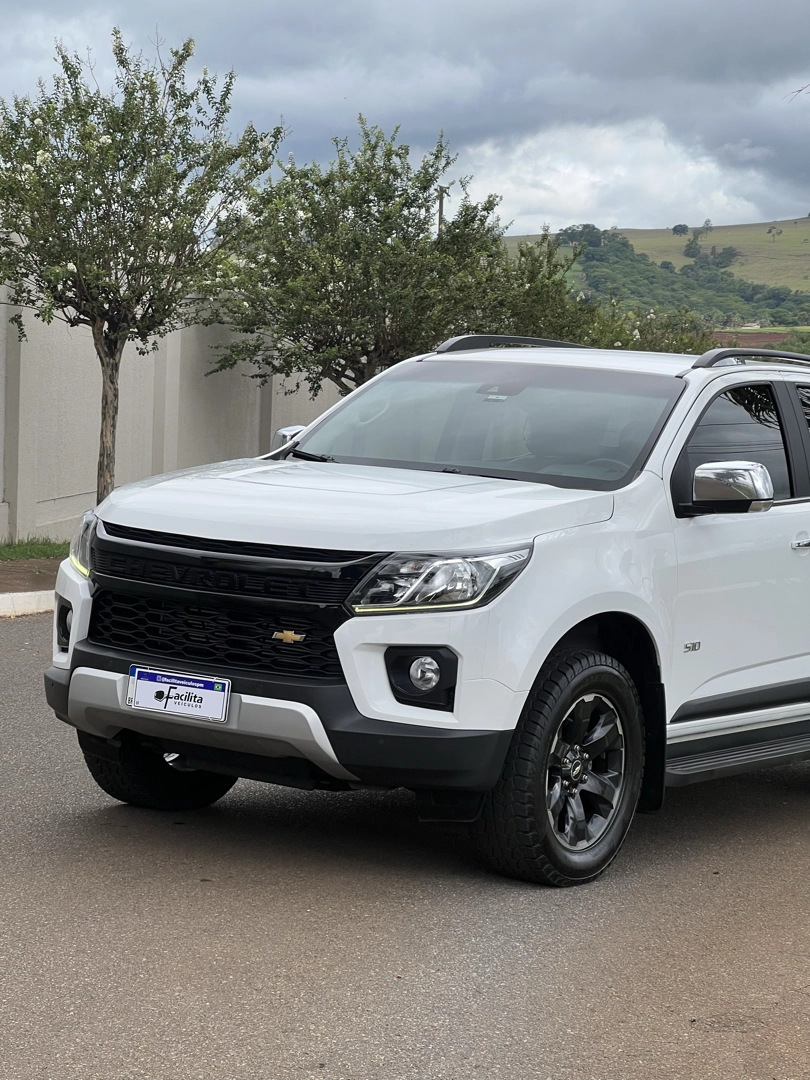 CHEVROLET S10 2.8 16V TURBO DIESEL HIGH COUNTRY CD 4X4 AUTOMÁTICO